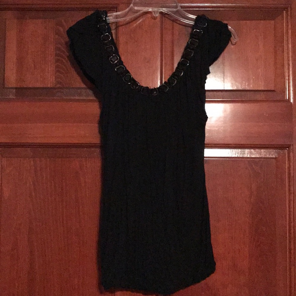 Black shirt